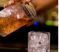 Kubi Normal Akulli (Normal Ice Cubes) — Crystal Ice